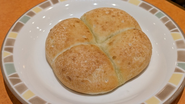 サイゼリヤで食うワイヤ⑰ (7).jpg